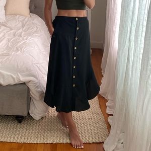 Lulus black skirt